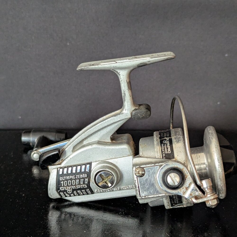 Vintage working Olympic Zebra 1500 Spinning Reel